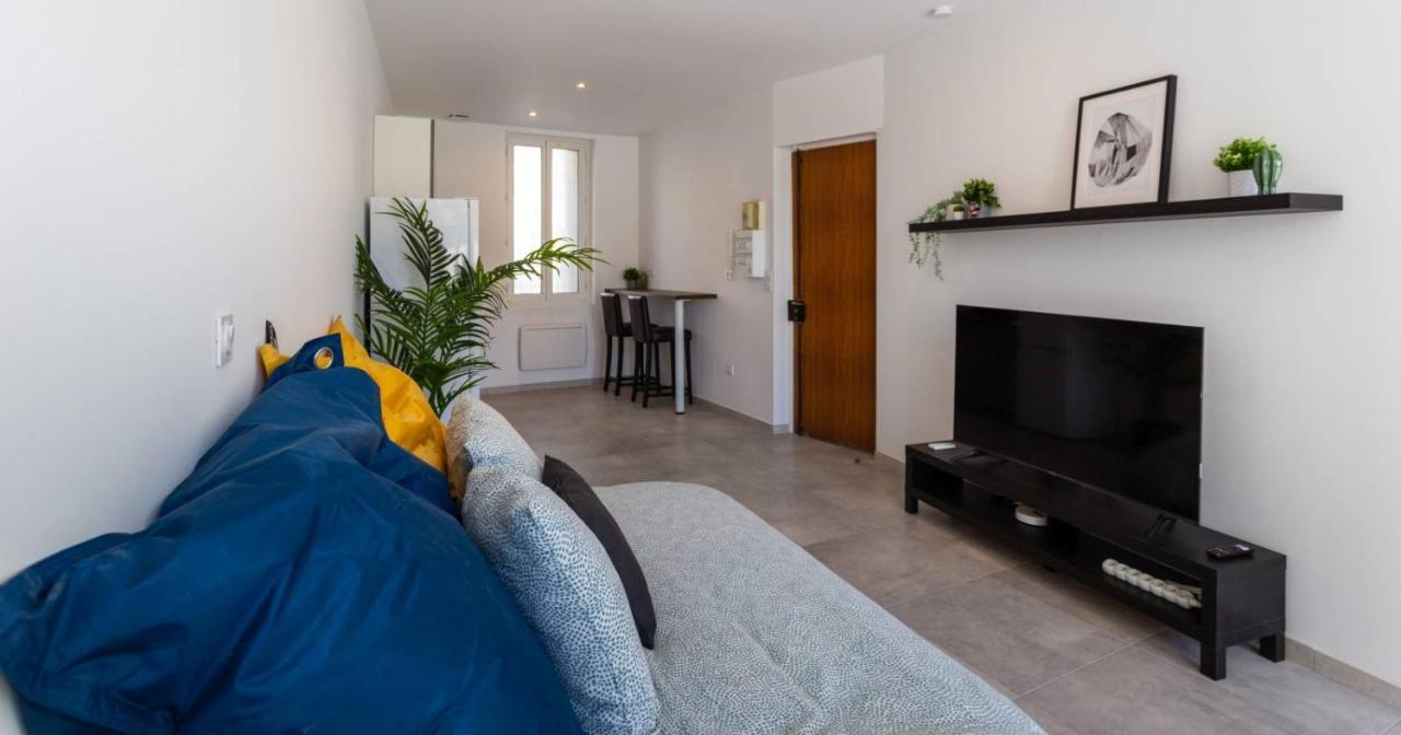 MaxBnb - CLIMATISÉ - Grand Studio 37m2&terrasse 30m2 - Est Toulon Exterior foto